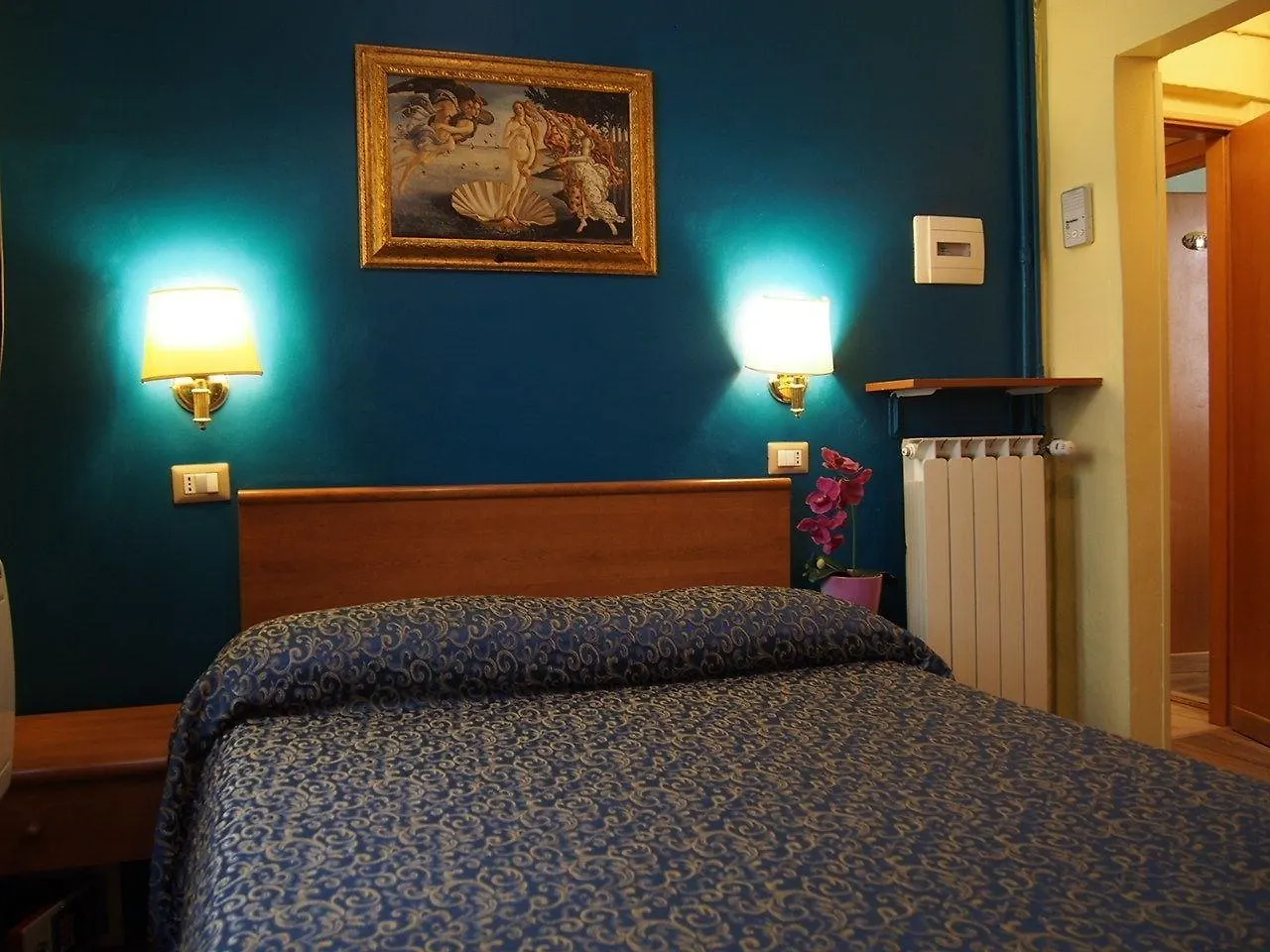 Hotel Santa Croce Florencia 2*,  Italia
